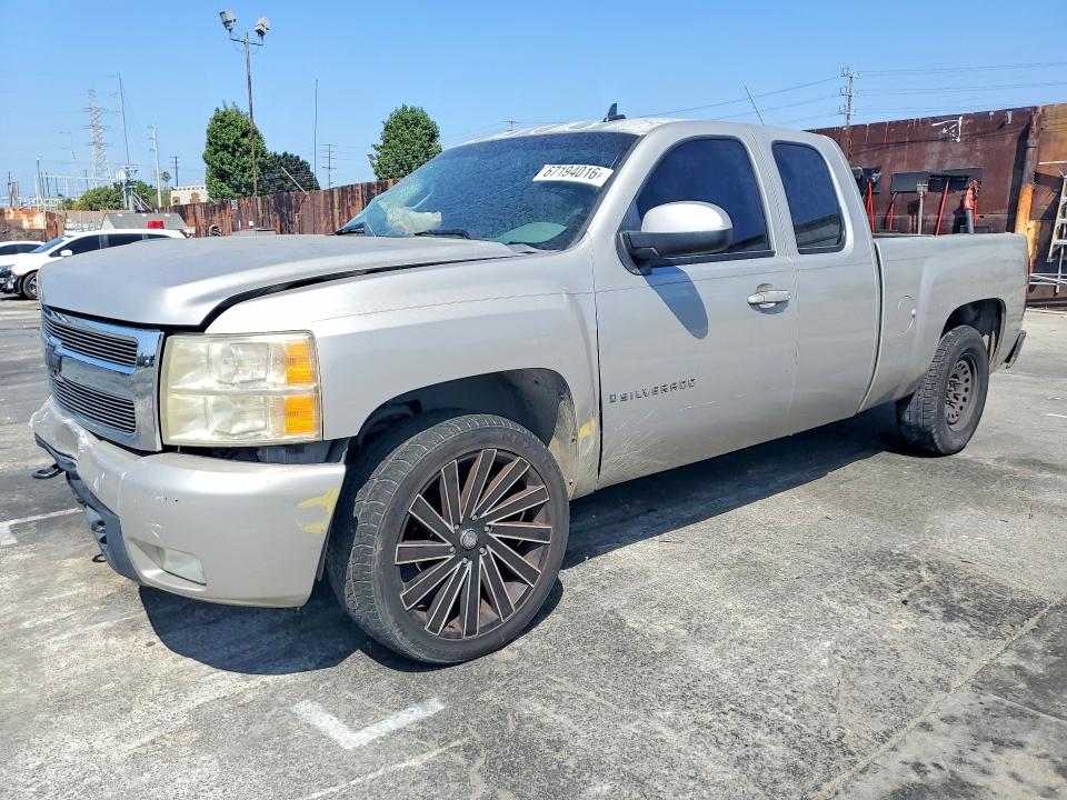 Продаж на аукціоні авто 2008 Chevrolet Silverado, vin: 2GCEC190081204139, номер лоту: 67194016