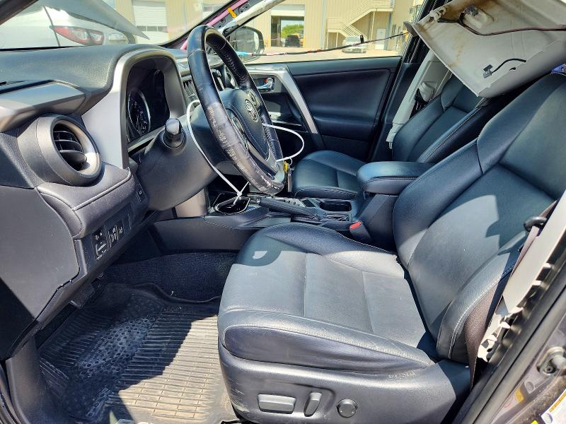 Продаж на аукціоні авто 2017 Toyota Rav4, vin: JTMYFREV1HJ116727, номер лоту: 64302546