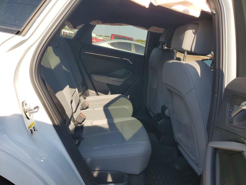 63408926 :رقم المزاد ، WA1EECF37R1120437 vin ، 2024 Audi Q3 مزاد بيع