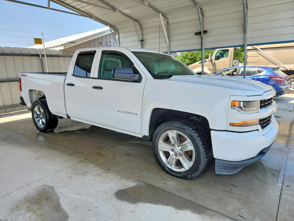 Auction sale of the 2016 Chevrolet Silverado, vin: 1GCVKPEC6GZ275423, lot number: 62992656