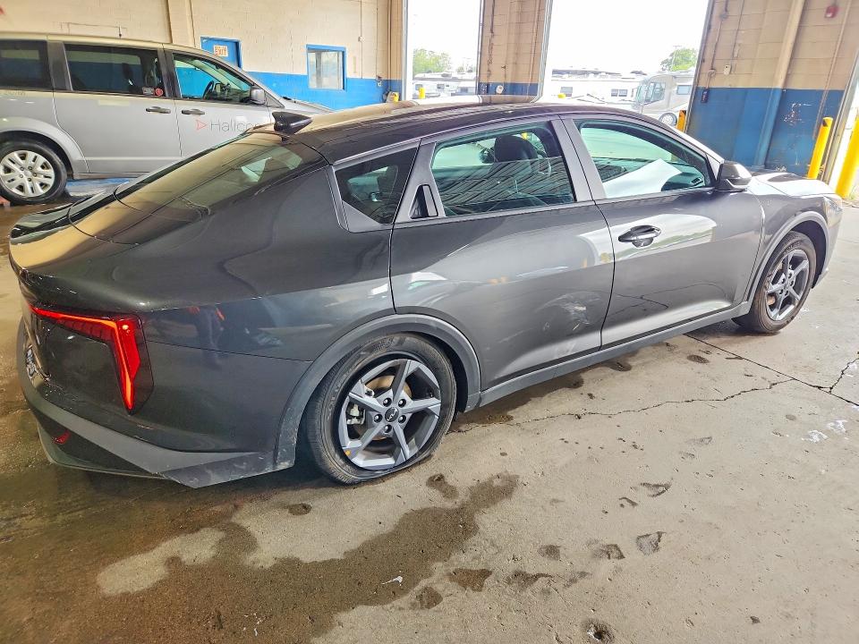 2026 Kia K4 მანქანა იყიდება აუქციონზე, vin: 3KPFT4DE5TE312566, აუქციონის ნომერი: 65004606