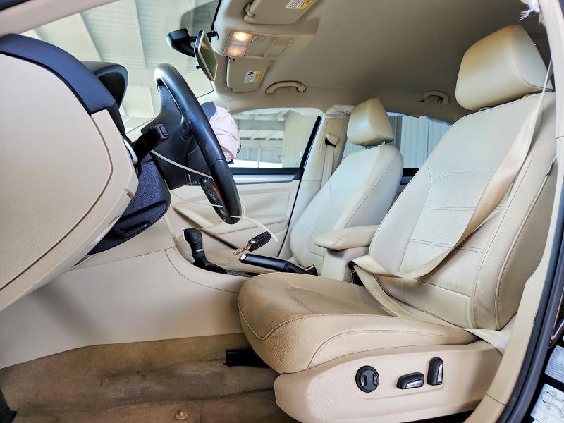 66238256 :رقم المزاد ، 1VWAT7A38FC110554 vin ، 2015 Volkswagen Passat مزاد بيع