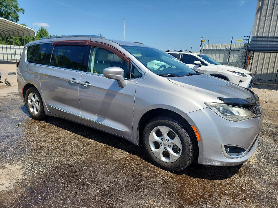 2017 Chrysler Pacifica მანქანა იყიდება აუქციონზე, vin: 2C4RC1EG7HR543762, აუქციონის ნომერი: 65204596
