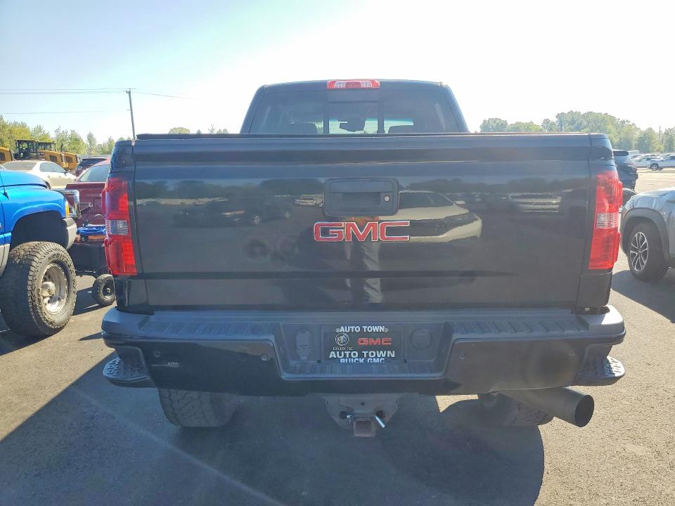 Продаж на аукціоні авто 2015 Gmc Sierra, vin: 1GT120E87FF671278, номер лоту: 67270166