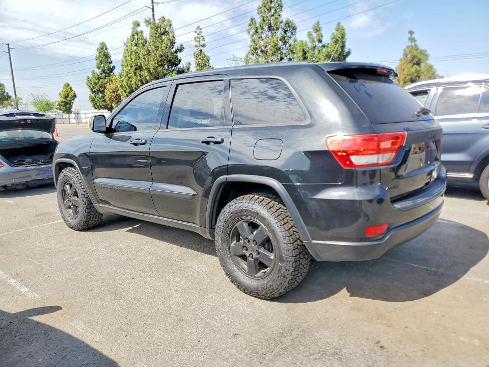 63618076 :رقم المزاد ، 1C4RJEAG2CC282044 vin ، 2012 Jeep Grand Cherokee مزاد بيع
