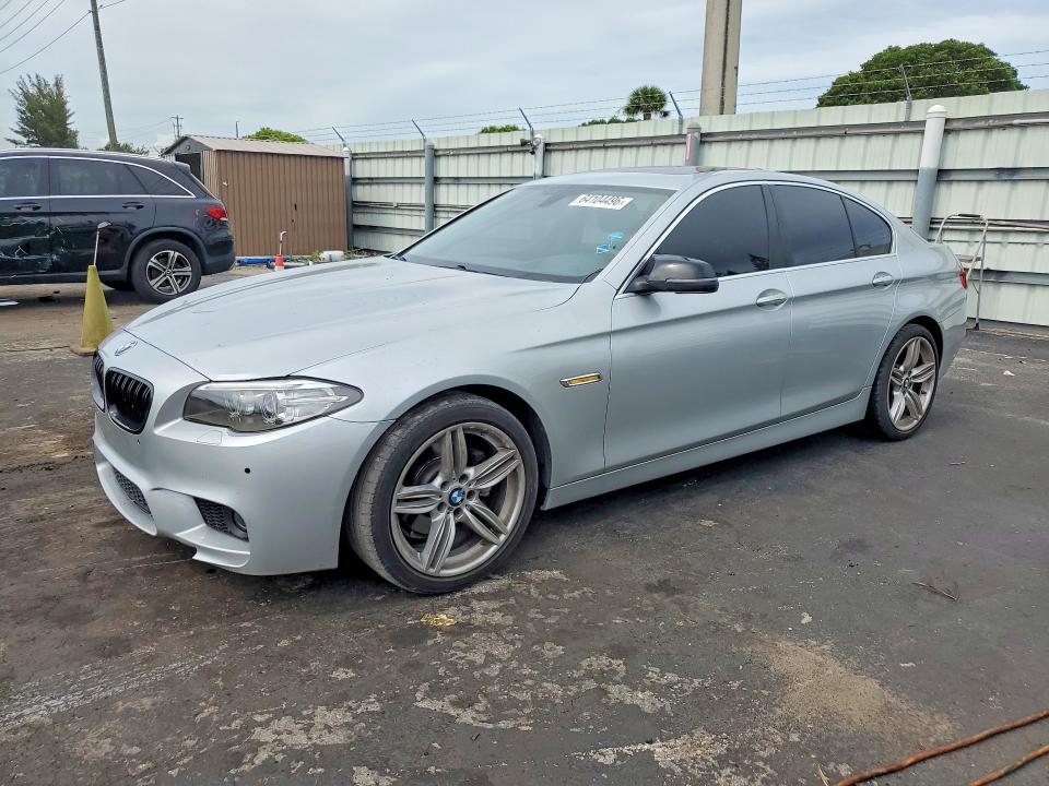 64104496 :رقم المزاد ، WBA5A5C58GD529574 vin ، 2016 Bmw 528 مزاد بيع