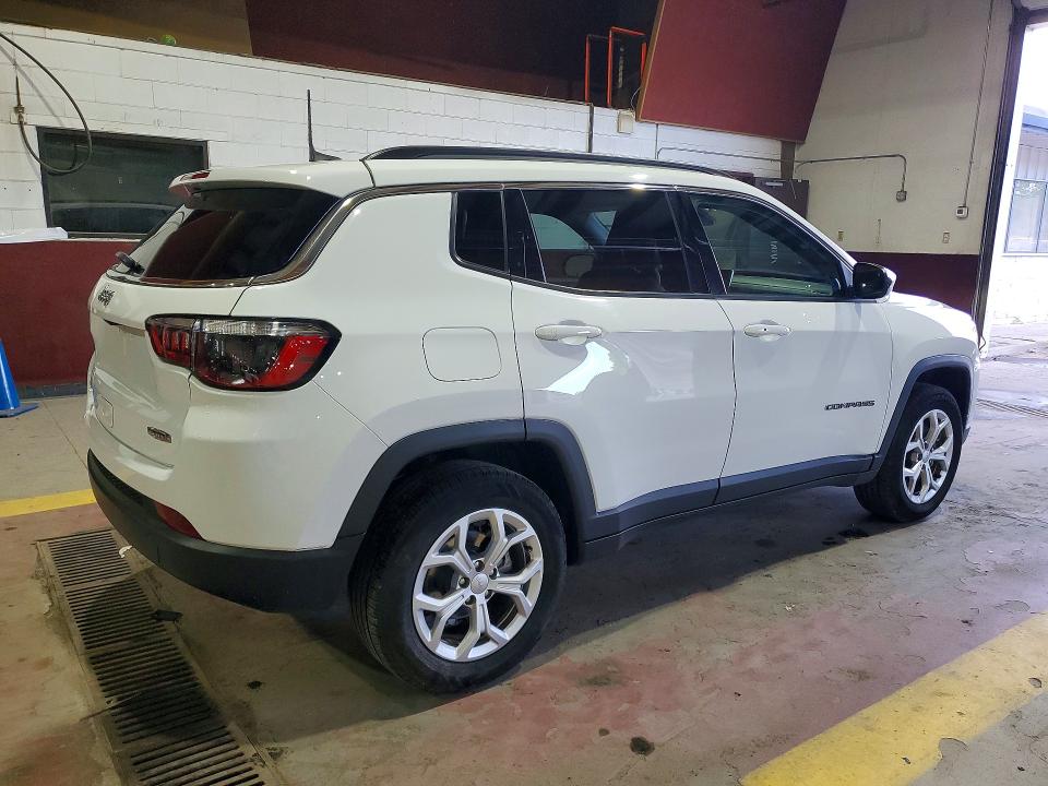 64485126 :رقم المزاد ، 3C4NJDBNXRT139099 vin ، 2024 Jeep Compass مزاد بيع