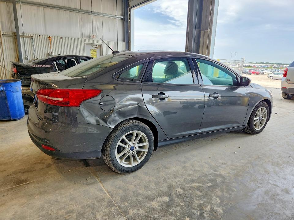 Продаж на аукціоні авто 2017 Ford Focus, vin: 1FADP3F27HL314414, номер лоту: 64677926