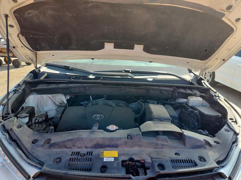 Aukcja sprzedaży 2018 Toyota Highlander, vin: 5TDBZRFH6JS800123, numer aukcji: 67095806
