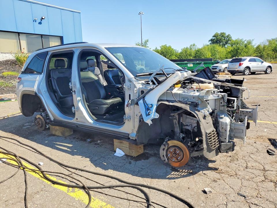 Продажа на аукционе авто 2023 Jeep Grand Cherokee, vin: 1C4RJHAG2PC579919, номер лота: 63834126