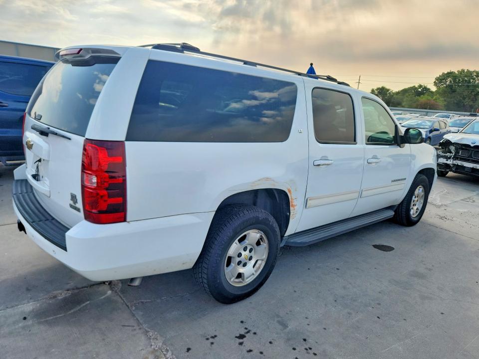 66429526 :رقم المزاد ، 1GNUKJE32AR139300 vin ، 2010 Chevrolet Suburban مزاد بيع