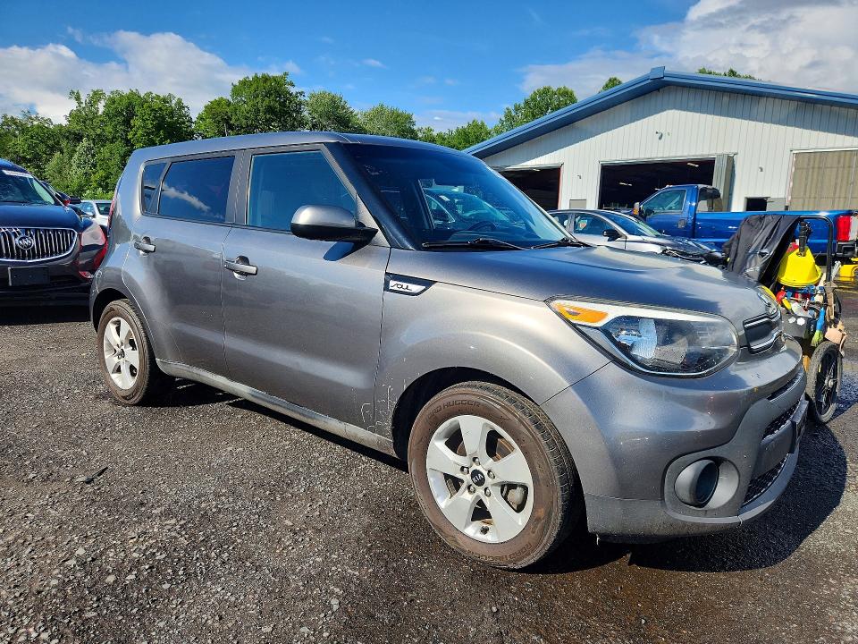 63930006 :رقم المزاد ، KNDJN2A22J7592110 vin ، 2018 Kia Soul مزاد بيع