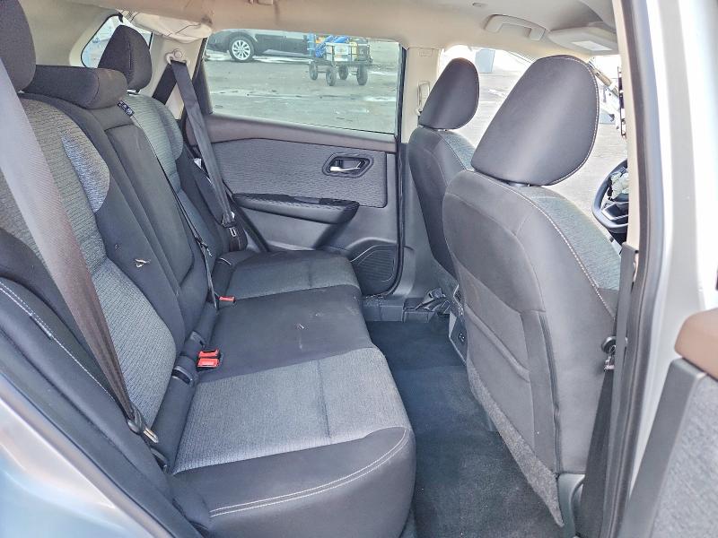 64277026 :رقم المزاد ، 5N1BT3BA8PC775495 vin ، 2023 Nissan Rogue مزاد بيع