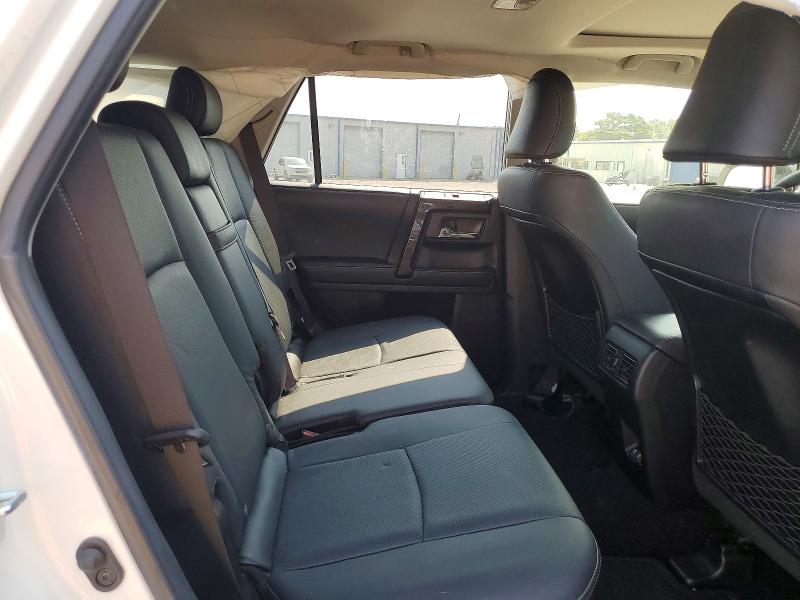 63717006 :رقم المزاد ، JTEJU5JR8M5950808 vin ، 2021 Toyota 4runner مزاد بيع
