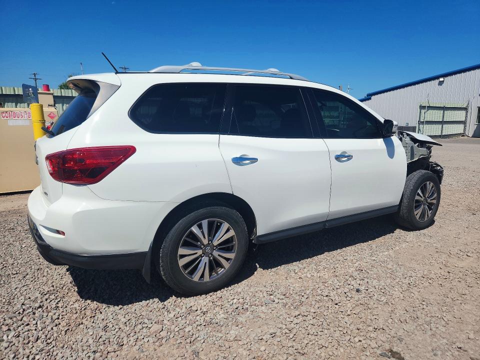 Продажа на аукционе авто 2018 Nissan Pathfinder, vin: 5N1DR2MM8JC668351, номер лота: 63652576