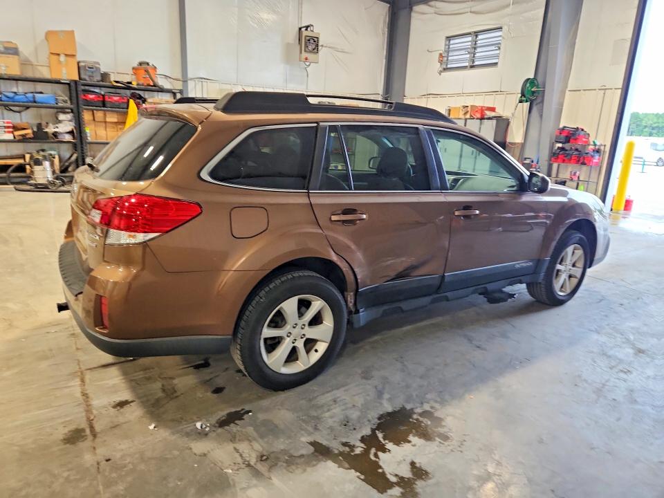 Продаж на аукціоні авто 2013 Subaru Outback, vin: 4S4BRDAC9D2275886, номер лоту: 64104416