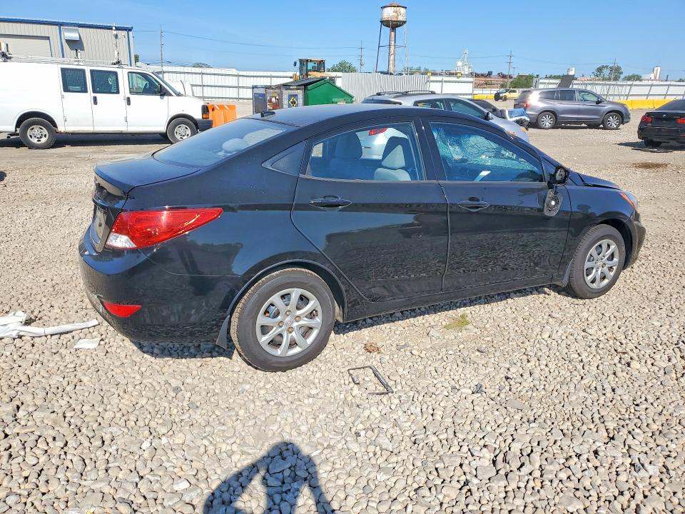 2013 Hyundai Accent მანქანა იყიდება აუქციონზე, vin: KMHCT4AE3DU397459, აუქციონის ნომერი: 65934116