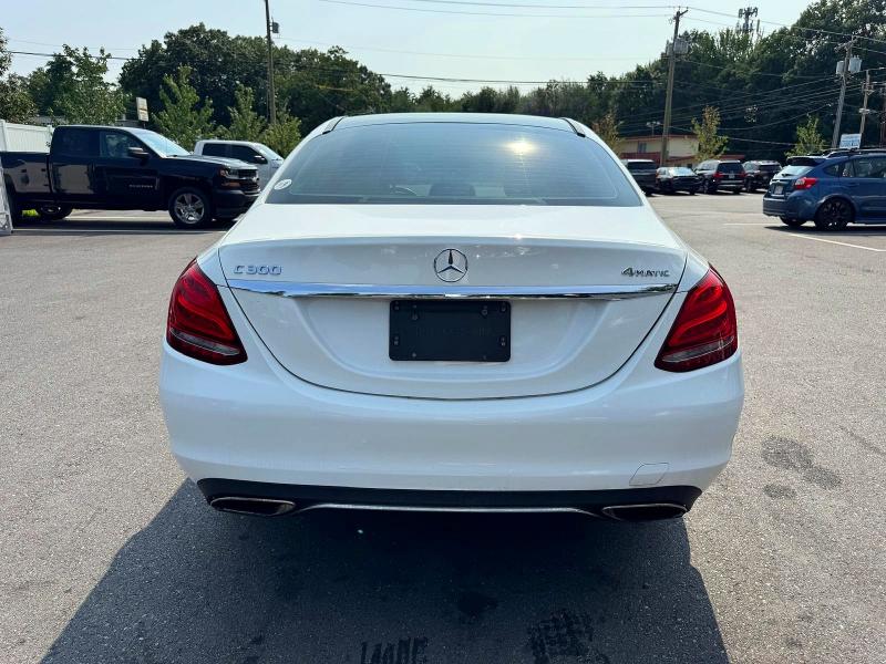 61450086 :رقم المزاد ، WDDWF4KB6HR254162 vin ، 2017 Mercedes-benz C مزاد بيع