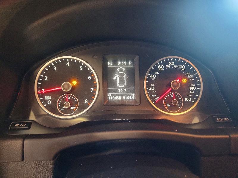 64015986 :رقم المزاد ، WVGBV3AX6EW555476 vin ، 2014 Volkswagen Tiguan مزاد بيع