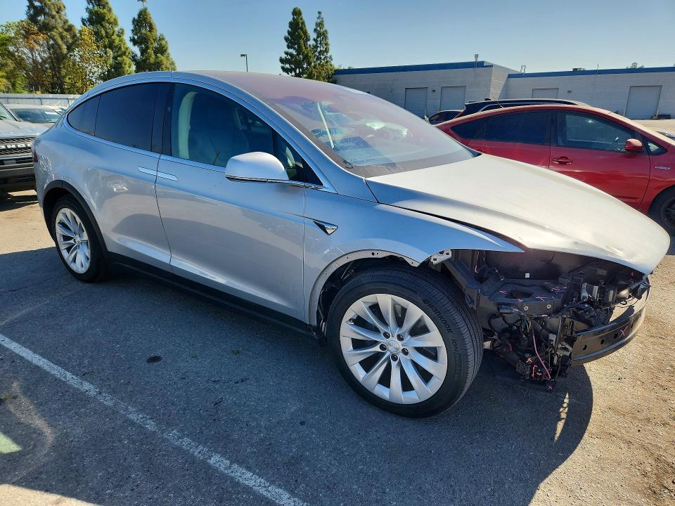 2017 Tesla Model X მანქანა იყიდება აუქციონზე, vin: 5YJXCBE23HF058046, აუქციონის ნომერი: 66406976
