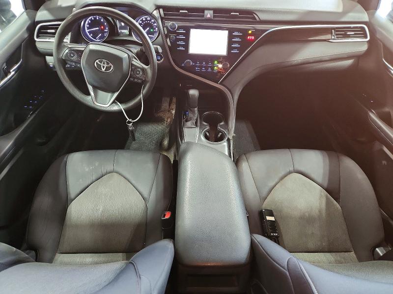 66714046 :رقم المزاد ، 4T1B11HK2JU080196 vin ، 2018 Toyota Camry مزاد بيع