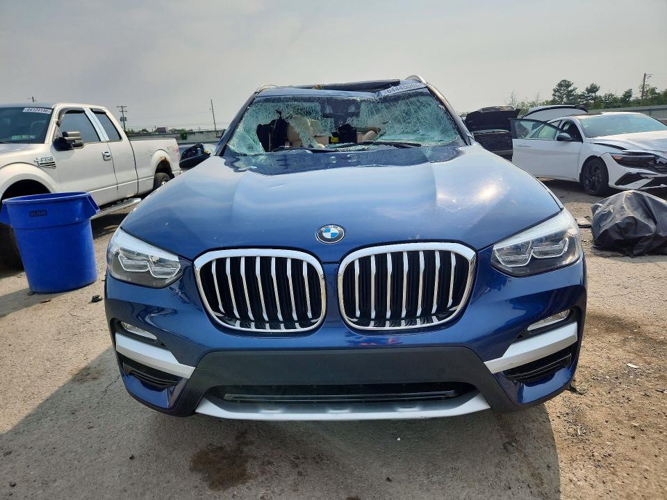 64445006 :رقم المزاد ، 5UXTR9C52KLP95065 vin ، 2019 Bmw X3 مزاد بيع