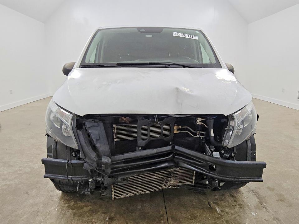 65588776 :رقم المزاد ، W1YV0BEY1M3946916 vin ، 2021 Mercedes-benz Metris مزاد بيع