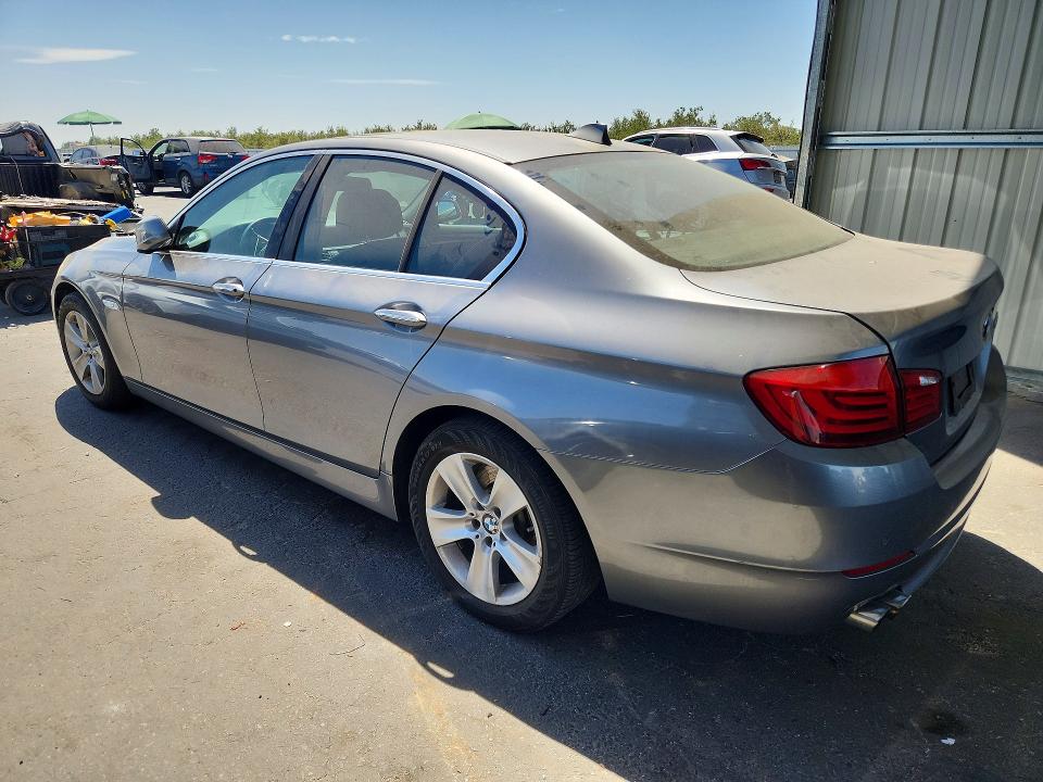 66408196 :رقم المزاد ، WBAXG5C50CDX03011 vin ، 2012 Bmw 528 مزاد بيع