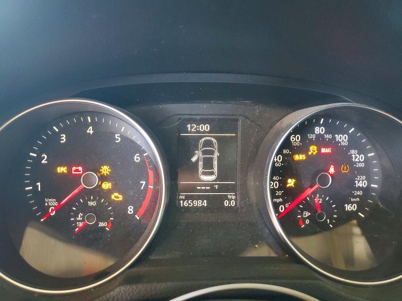 64672916 :رقم المزاد ، 1VWBA7A3XJC021331 vin ، 2018 Volkswagen Passat مزاد بيع