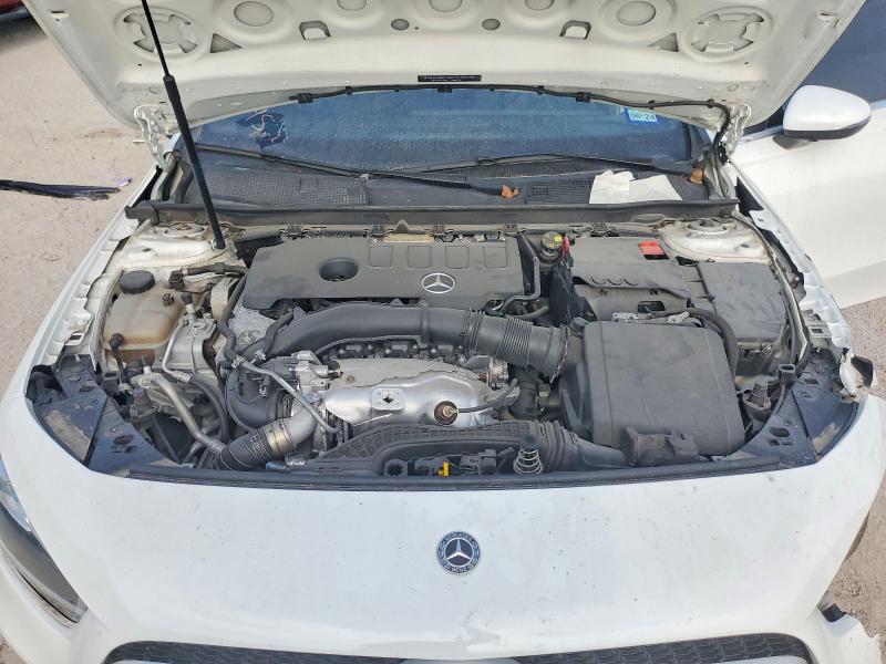 Продажа на аукционе авто 2019 Mercedes-benz A, vin: WDD3G4EBXKW000457, номер лота: 66735996