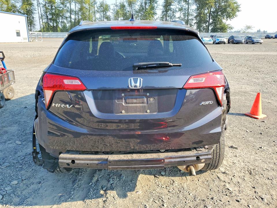 Продаж на аукціоні авто 2018 Honda Hr-v, vin: 3CZRU6H74JM729627, номер лоту: 64112396