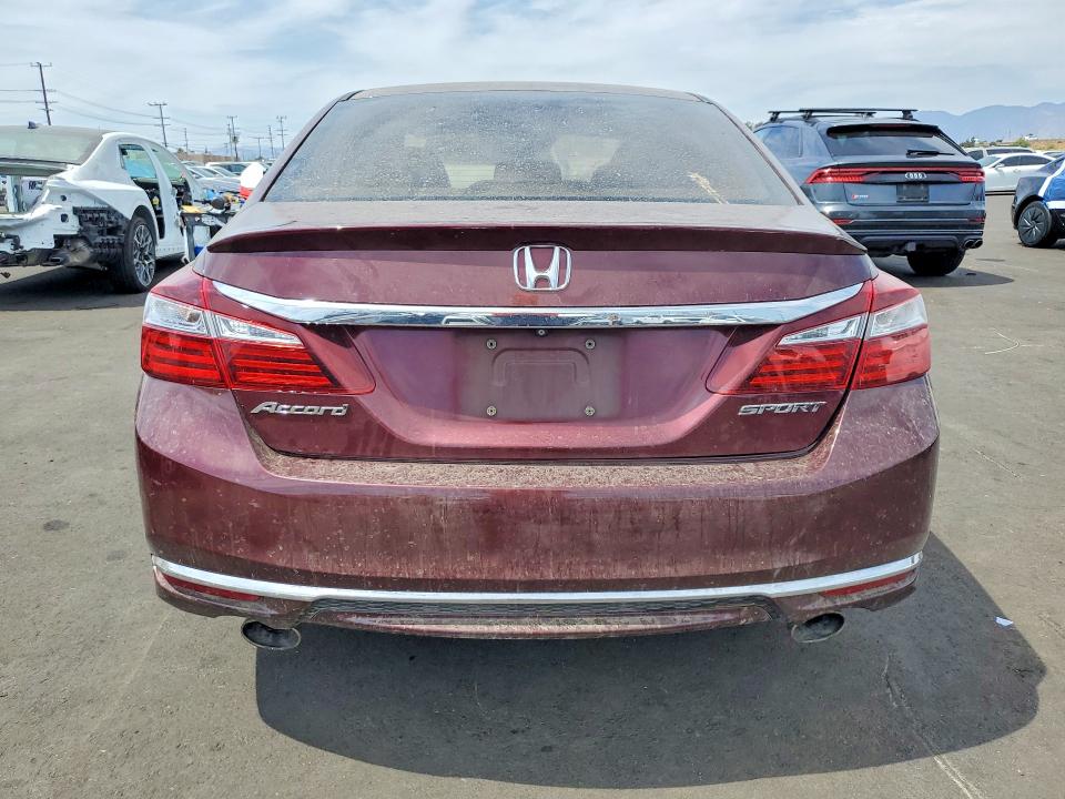 67133916 :رقم المزاد ، 1HGCR2F61HA023031 vin ، 2017 Honda Accord مزاد بيع