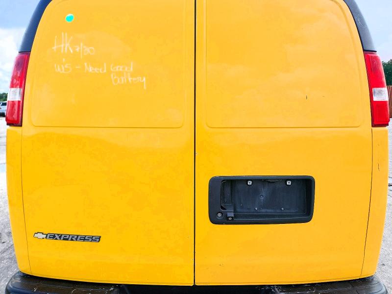 2021 Chevrolet Express G2500 მანქანა იყიდება აუქციონზე, vin: 1GCWGAFP2M1167427, აუქციონის ნომერი: 66981226