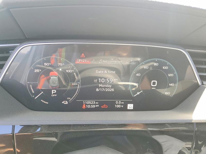 Продаж на аукціоні авто 2019 Audi E-tron, vin: WA1VABGE5KB014672, номер лоту: 65372436