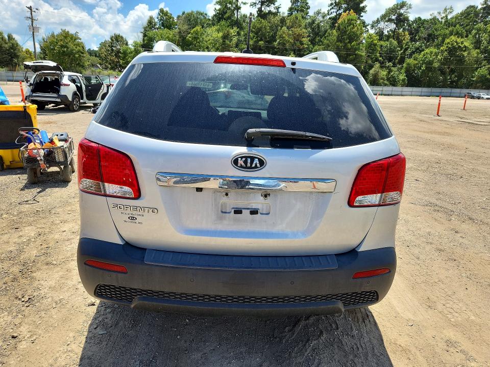 Продаж на аукціоні авто 2013 Kia Sorento, vin: 5XYKT3A6XDG381828, номер лоту: 65217066