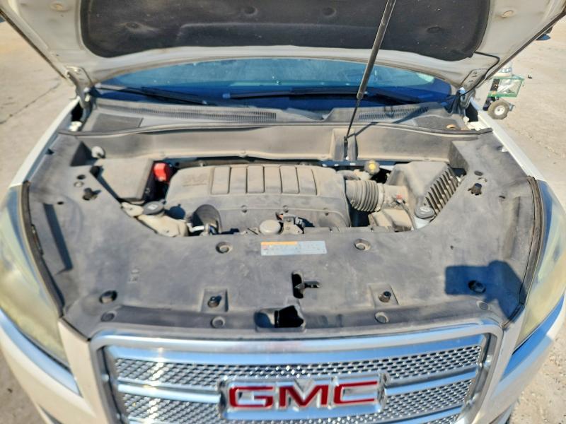 67106046 :رقم المزاد ، 1GKKRTKD4EJ233112 vin ، 2014 Gmc Acadia مزاد بيع