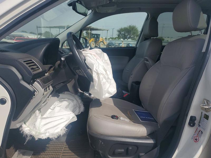 63593006 :رقم المزاد ، JF2SJARC5JH583582 vin ، 2018 Subaru Forester مزاد بيع