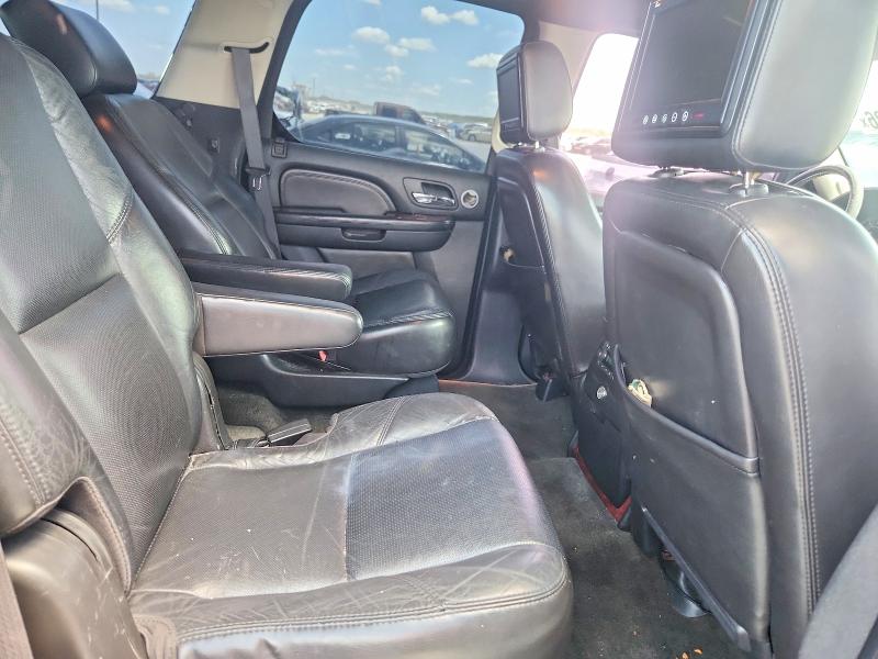 2007 Cadillac Escalade მანქანა იყიდება აუქციონზე, vin: 1GYFK63837R176128, აუქციონის ნომერი: 64129126