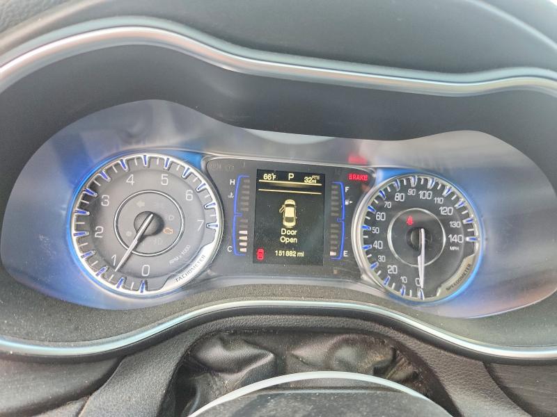 Aukcja sprzedaży 2015 Chrysler 200, vin: 1C3CCCAB3FN612389, numer aukcji: 63295336