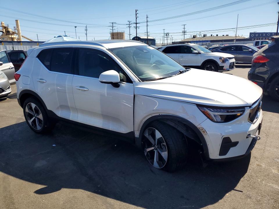 67371936 :رقم المزاد ، YV4L12UJ0S2509096 vin ، 2025 Volvo Xc40 مزاد بيع