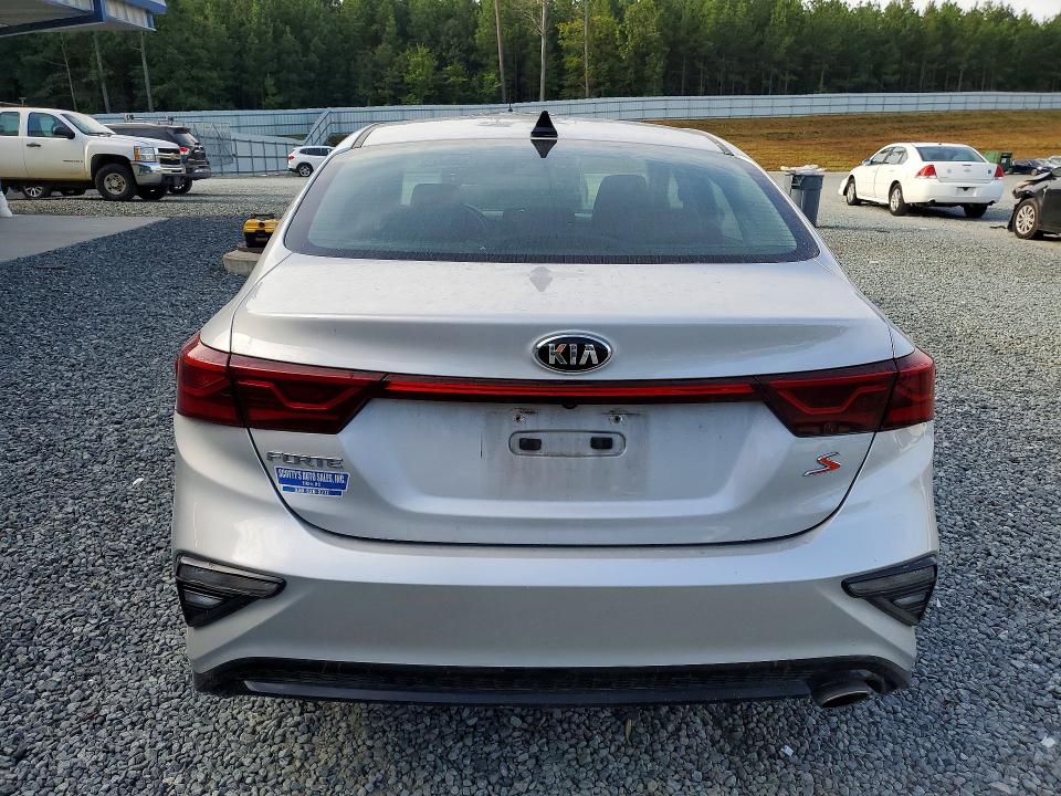 2019 Kia Forte მანქანა იყიდება აუქციონზე, vin: 3KPF34AD5KE063731, აუქციონის ნომერი: 65690456