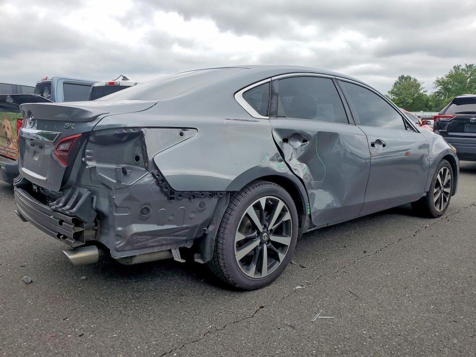 Продажа на аукционе авто 2018 Nissan Altima, vin: 1N4AL3AP1JC239782, номер лота: 64564866