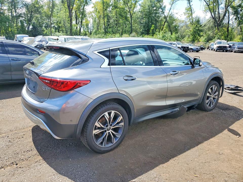 Auction sale of the 2017 Infiniti Qx30, vin: SJKCH5CR1HA017437, lot number: 66407076