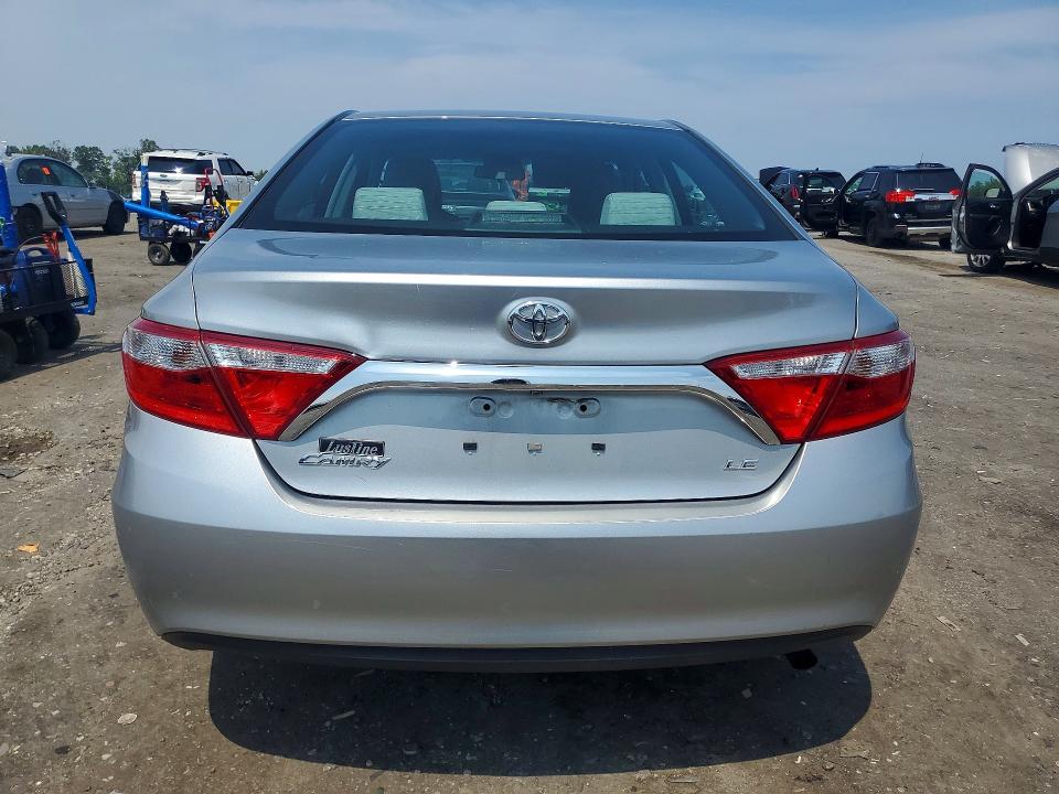 Aukcja sprzedaży 2015 Toyota Camry, vin: 4T4BF1FK6FR489657, numer aukcji: 64435976