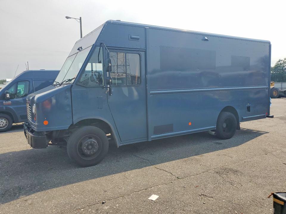 64736016 :رقم المزاد ، 1F65F5KN2M0A04845 vin ، 2021 Ford F59 مزاد بيع