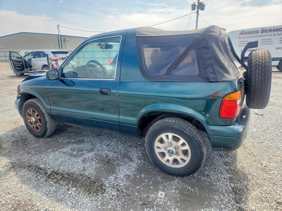 Продаж на аукціоні авто 2002 Kia Sportage, vin: KNDJB623325173526, номер лоту: 64710286