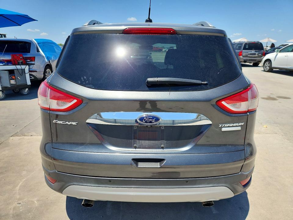 Продажа на аукционе авто 2016 Ford Escape, vin: 1FMCU0J98GUC10097, номер лота: 64514996