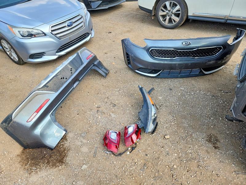 2018 Kia Niro მანქანა იყიდება აუქციონზე, vin: KNDCB3LC7J5202157, აუქციონის ნომერი: 61433176