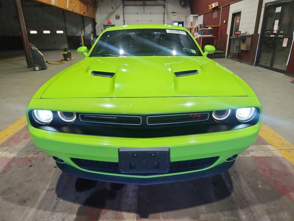 Продажа на аукционе авто 2015 Dodge Challenger, vin: 2C3CDZAT0FH712175, номер лота: 65552486