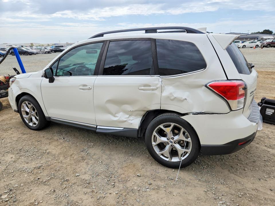 Продаж на аукціоні авто 2018 Subaru Forester, vin: JF2SJAWC4JH407353, номер лоту: 63943776